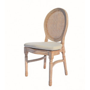 Chaise médaillon à louer en Provence