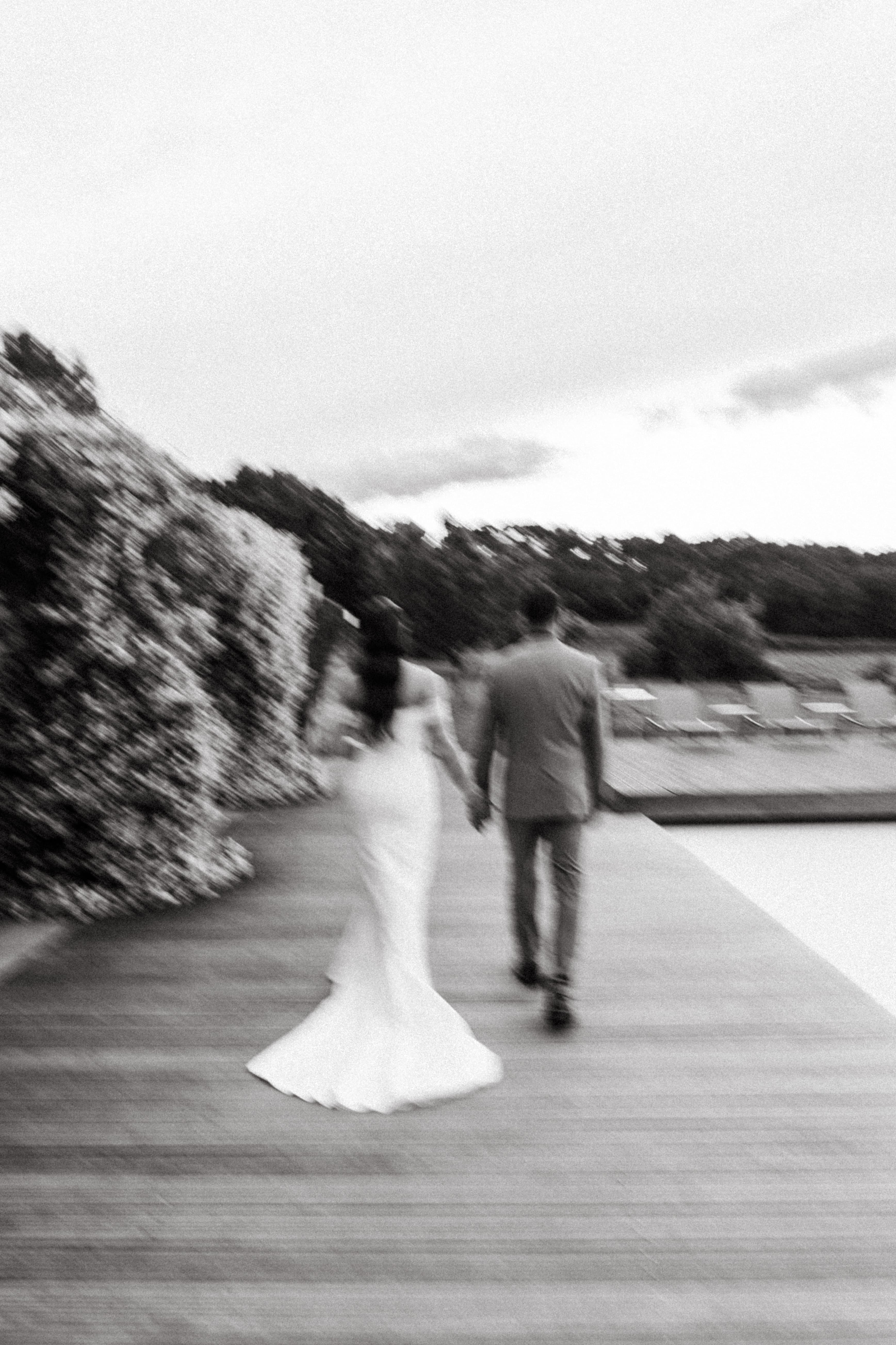 Location de matériel pour mariage en Provence Mariage au Mas de SO dans le Gard à 30 mins d'Avignon