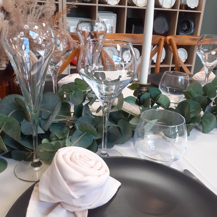 Location d'art de la table en Provence