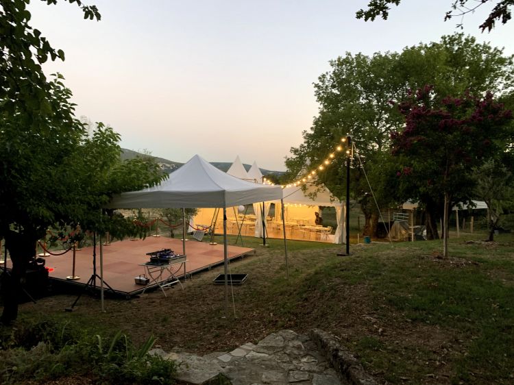 Barnum en location en Ardèche