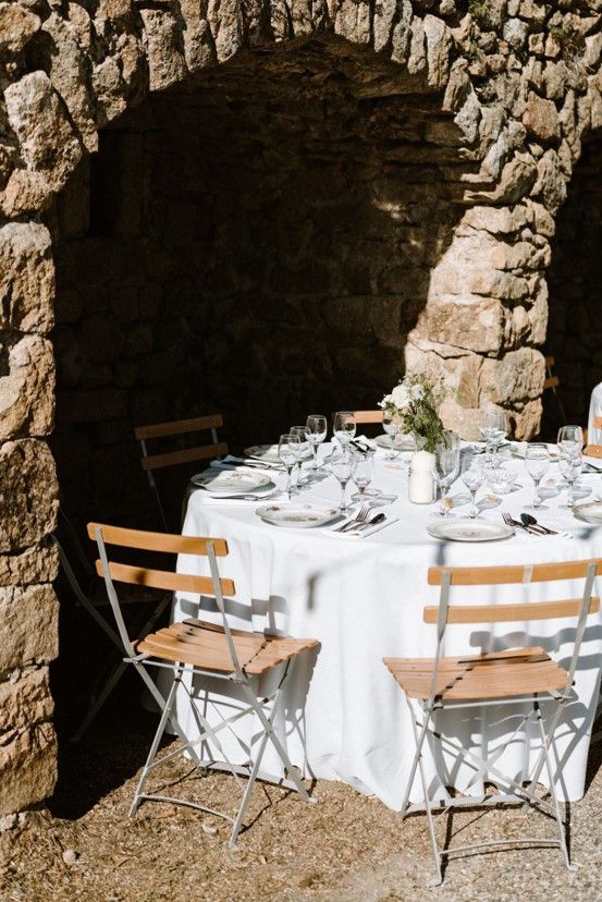 Location de mobilier pour mariage a Avignon