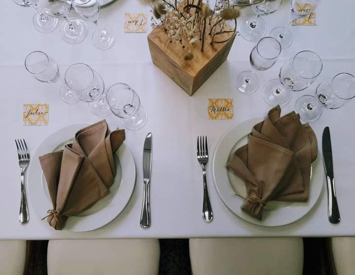 Location de couverts pour mariage Avignon