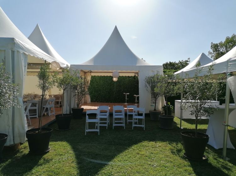 Location de Pagode en Ardèche