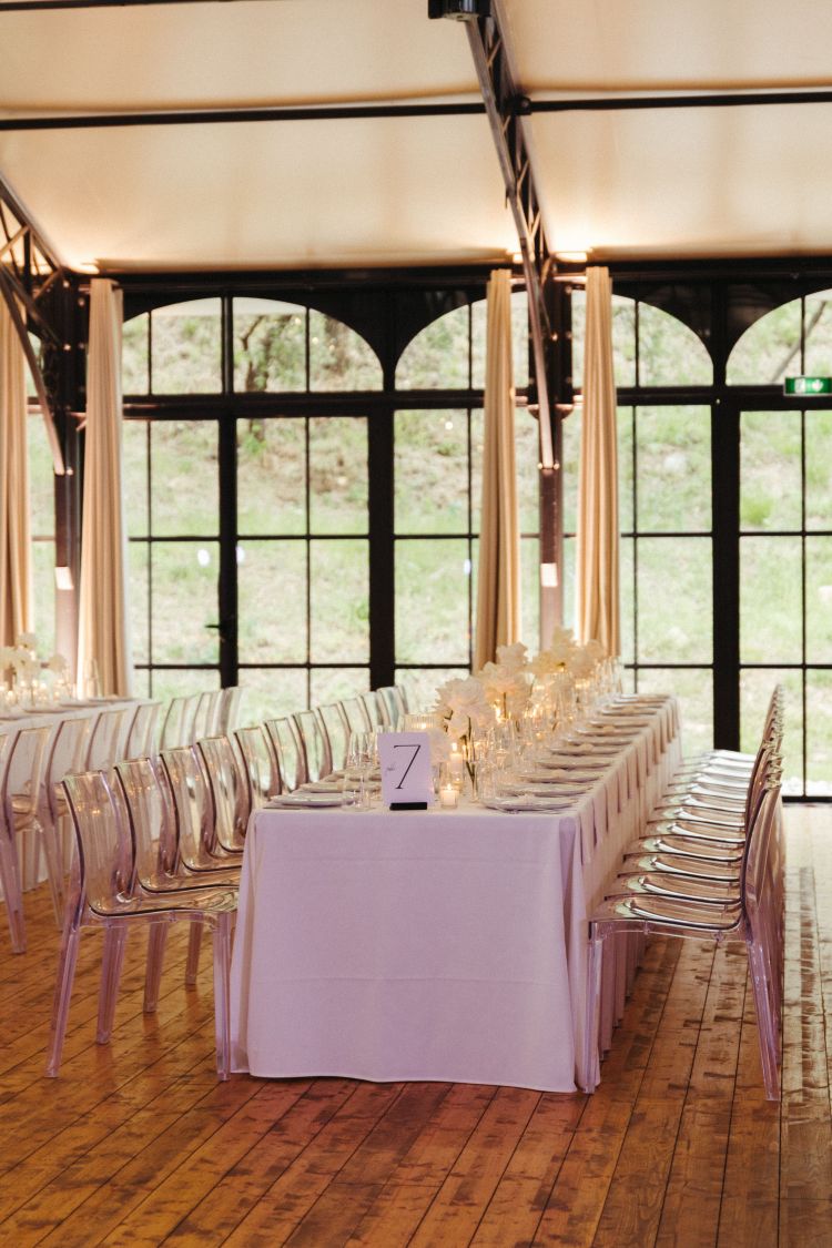 Table de mariage dans le Gard en location