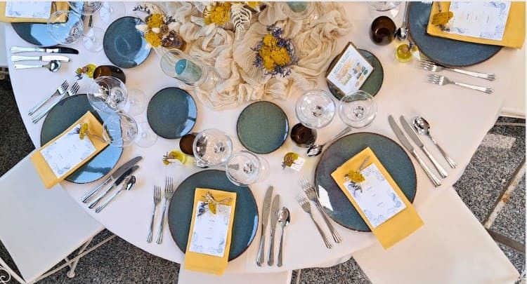 Location de serviette et art de la table en Provence