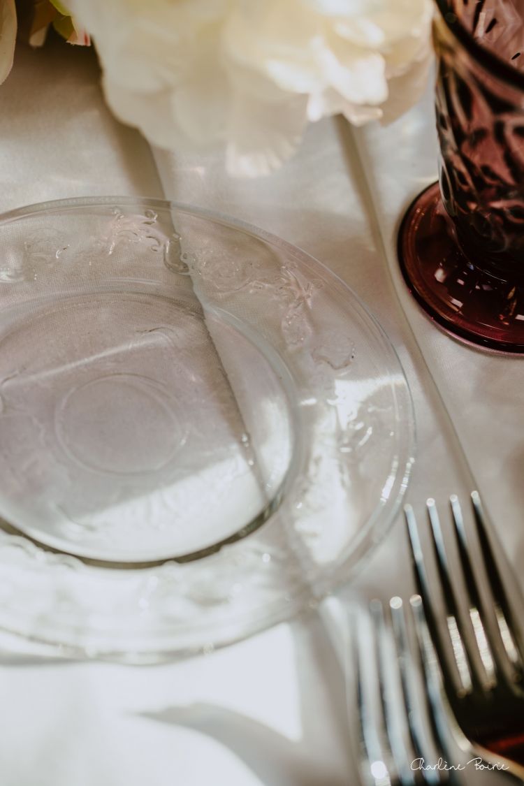 Location de petite assiette transparente
