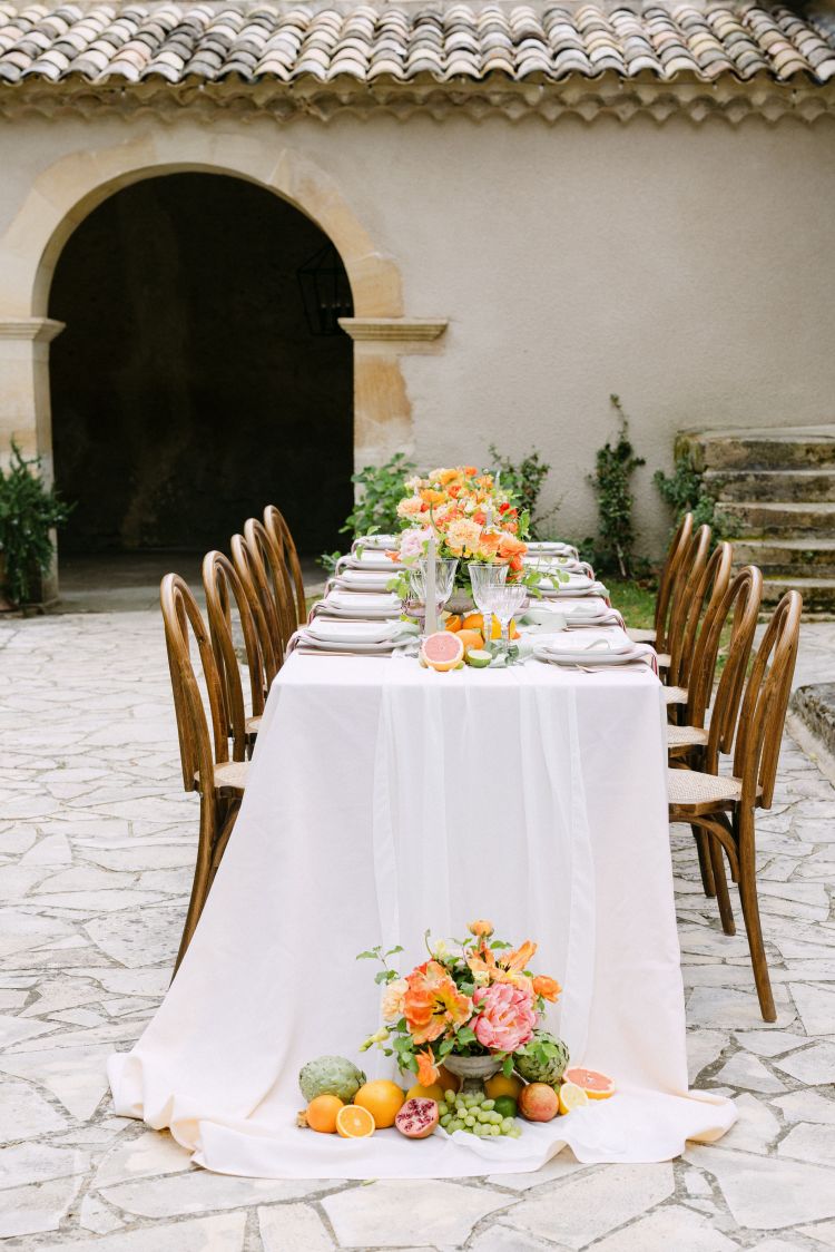 location de mobilier pour votre mariage entre Lyon et Marseille